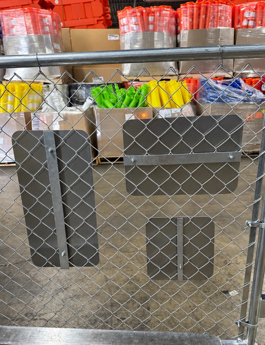 18\" Chain Link Sign Bracket Kit