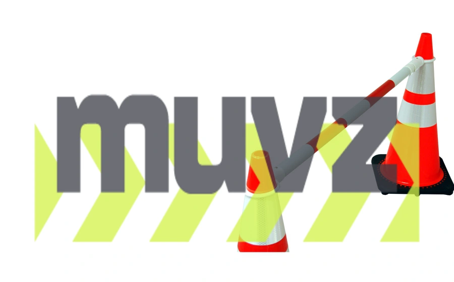 4\u0027 - 7\u0027, \u0027STANDARD\u0027, Red \u0026 White Reflective Cone Bar