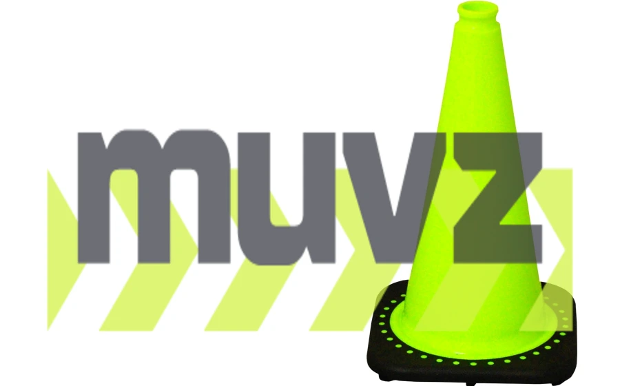 Lime 18\" Black Base Cone