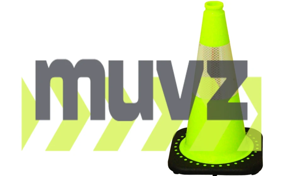Lime 18\" Black Base Cone with 6\" Reflective Collar