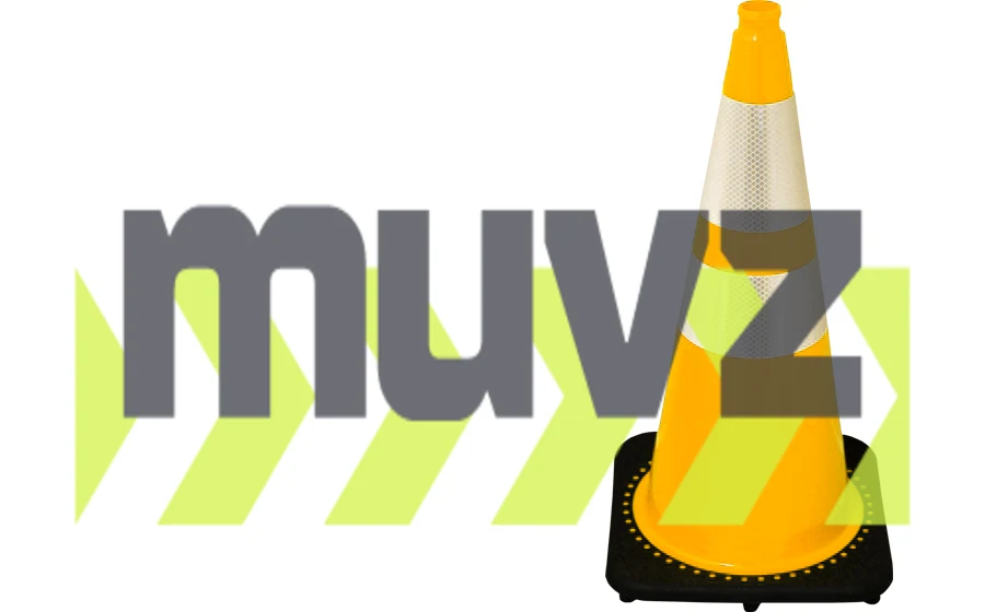 Yellow 28\" 7.0 Lb. Black Base Cone with 6\" \u0026 4\" Reflective Collars