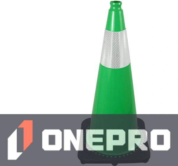 Green 28” 7.0 lb Black Base Cone with 6” Reflective Collar