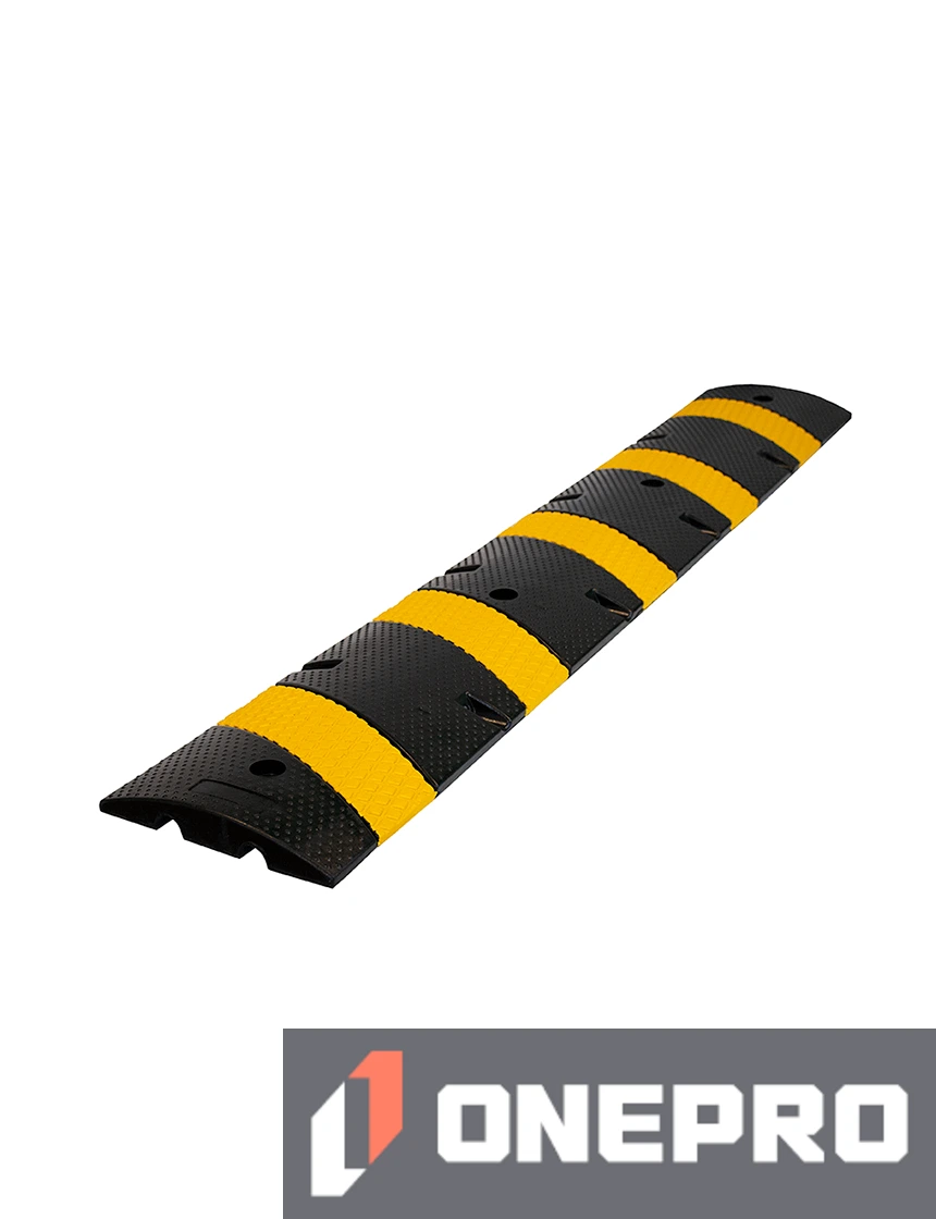 6\u0027 Economy Black \u0026 Yellow Rubber Speed Bump with Four (4) 14\" Spikes