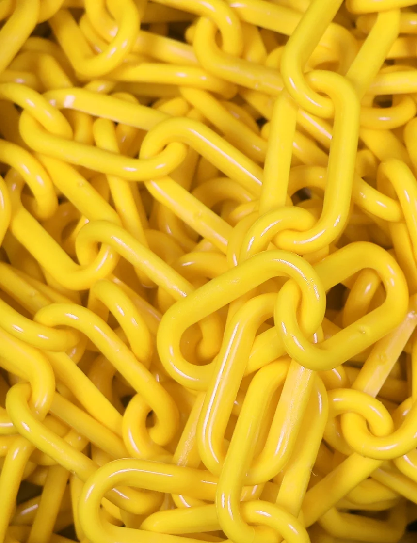 500' Box of Plastic Chain (2