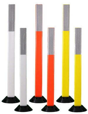 Traffix Standard Duty Cloverleaf Delineators