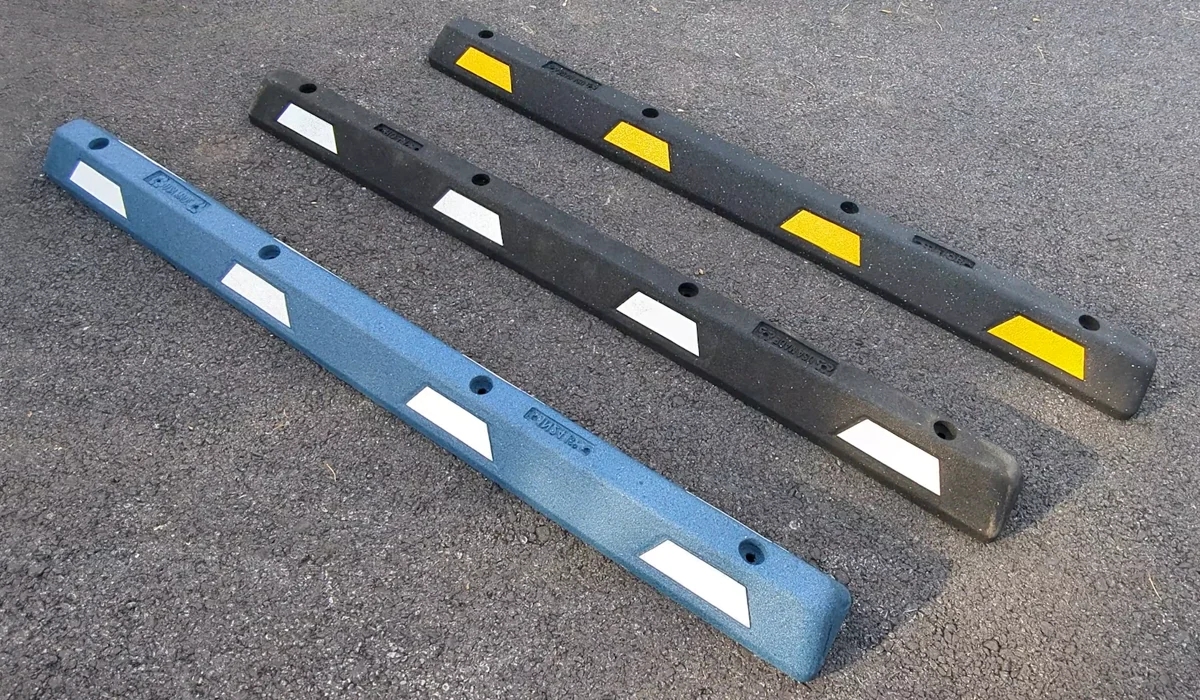 image of Plasticade parking block